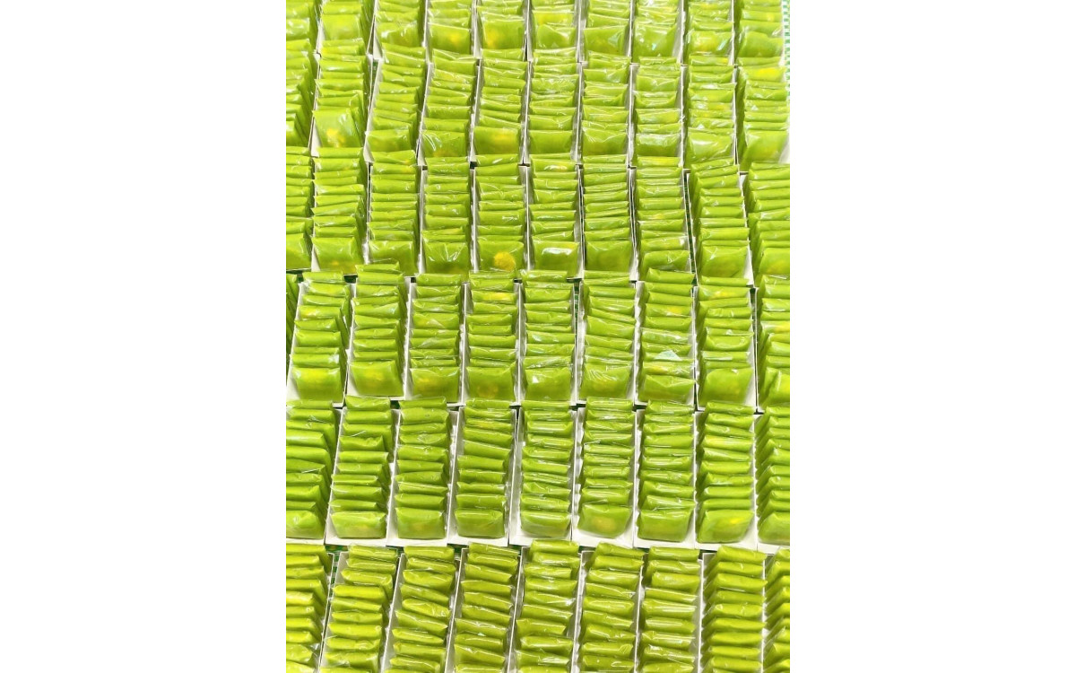 Bánh Cốm Hà Nội: Tinh Hoa Ẩm Thực, **Đặc Sản Cốm** Nức Tiếng