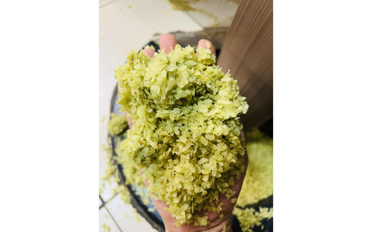 Bí Quyết Gia Truyền: Cách Làm Cốm Non - Đặc Sản Cốm Hà Nội Chuẩn Vị Xưa