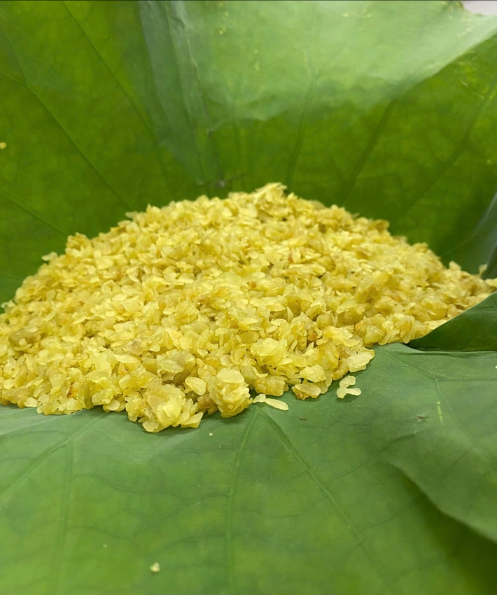 Cốm Non Lá Me - Tinh Túy Đặc Sản Cốm Hà Nội Gây Thương Nhớ